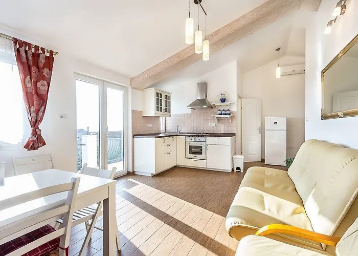 아파트 Ivonne Ližnjan